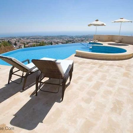 Beau Views Peyia Exterior photo