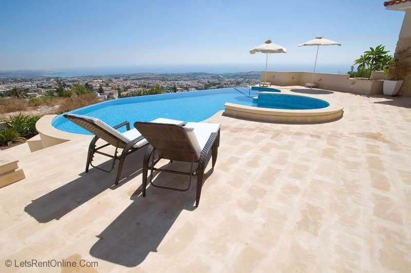 Beau Views Peyia Exterior photo